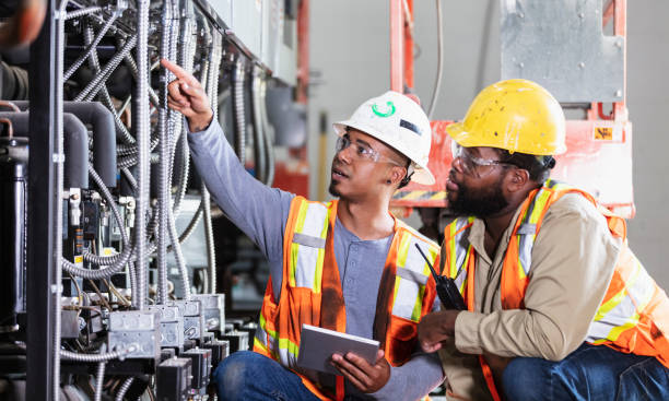 Best Emergency Electrician Near Me  in Fountain Valley, CA